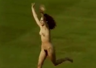 cricket ground nude gal
